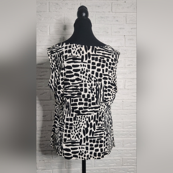 Blazer & Tank Top 2-Piece Coordinate Set, Animal Print - Picture 4 of 16